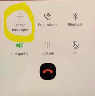 Android bel scherm met Oproep Toevegen
knop