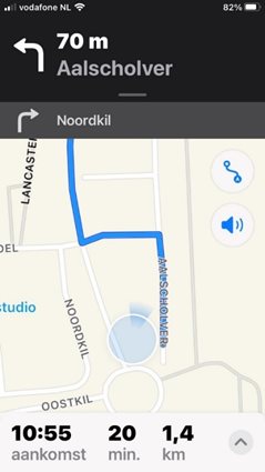 navigeren met de kaarten app die gluidsignaal zal geven naar beginpunt als
VoiceOver geactiveerd is 