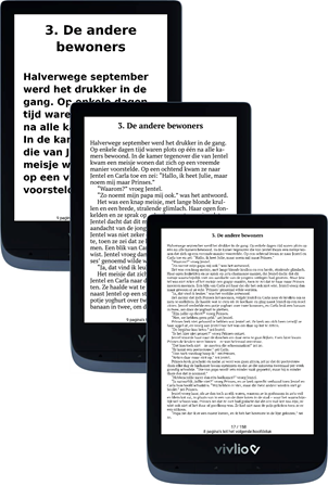 Drie eReaders waarop te zien is dat de tekstregels automatisch herschikt
worden wanneer je de tekstgrootte
opdrijft.