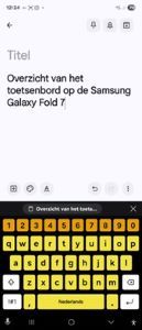 Toetsenbord als toestel opengeklapt  is