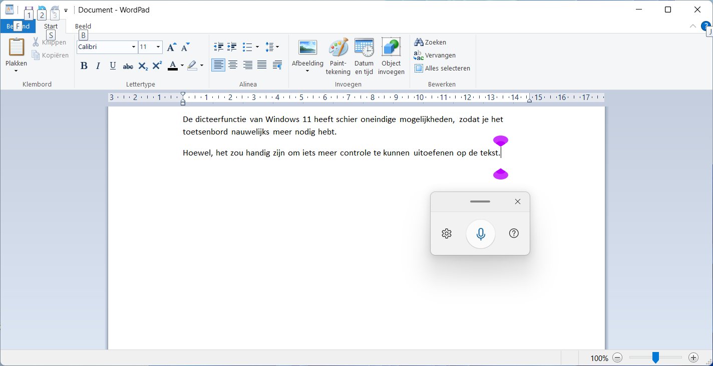 De dicteerfunctie aan het werk in
WordPad