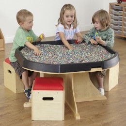 Tuff Tray met houten standaard